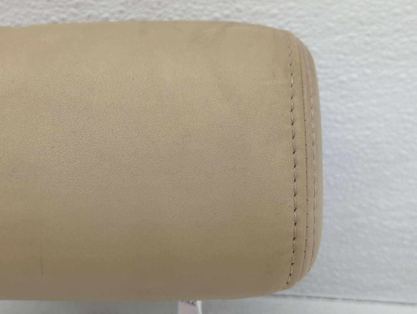2008 Lexus Is250 Headrest Head Rest Front Driver Passenger Seat Fits OEM Used Auto Parts - Oemusedautoparts1.com