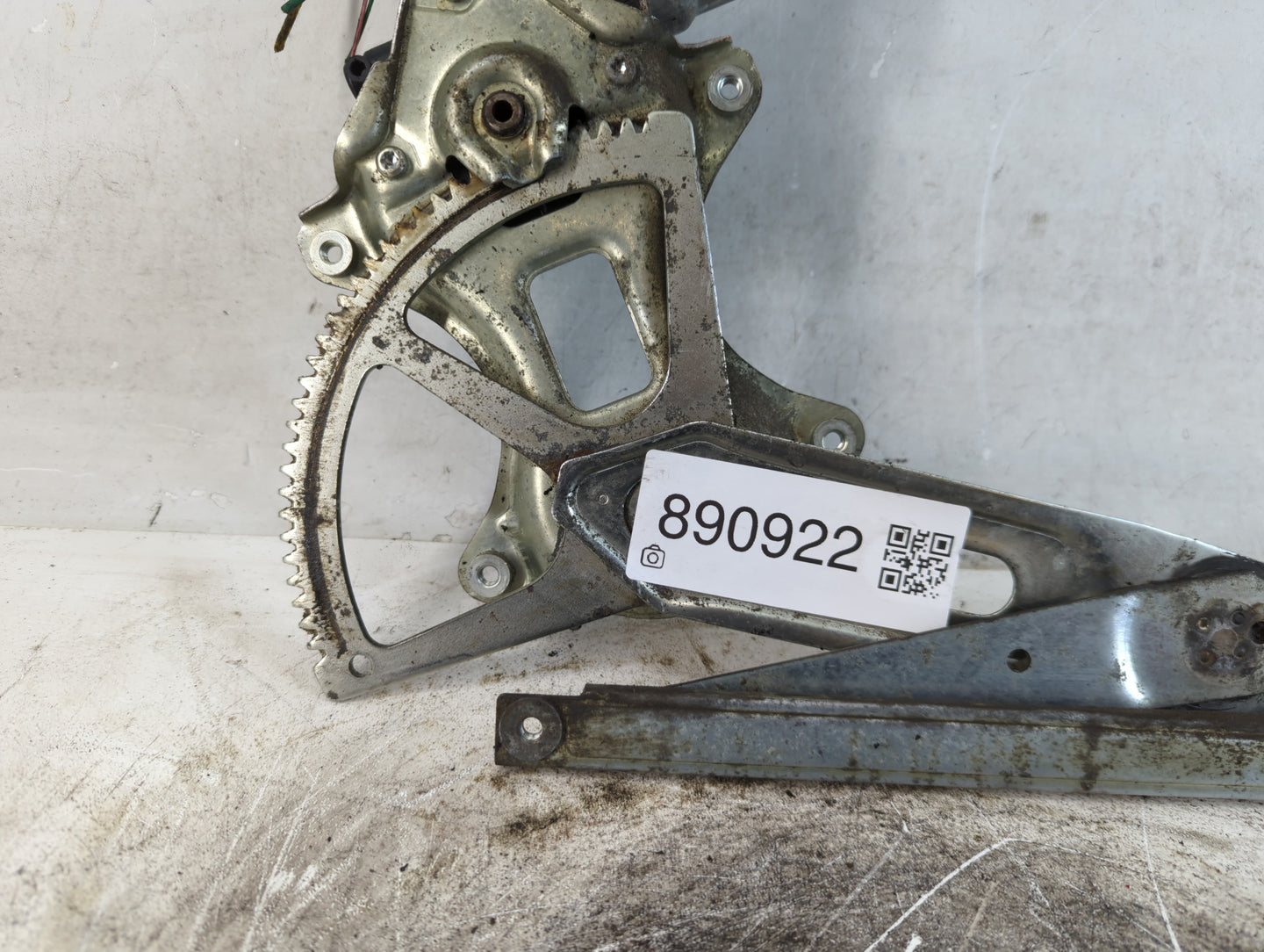 2006-2013 Lexus Is250 Driver Left Rear Window Regulator - Oemusedautoparts1.com