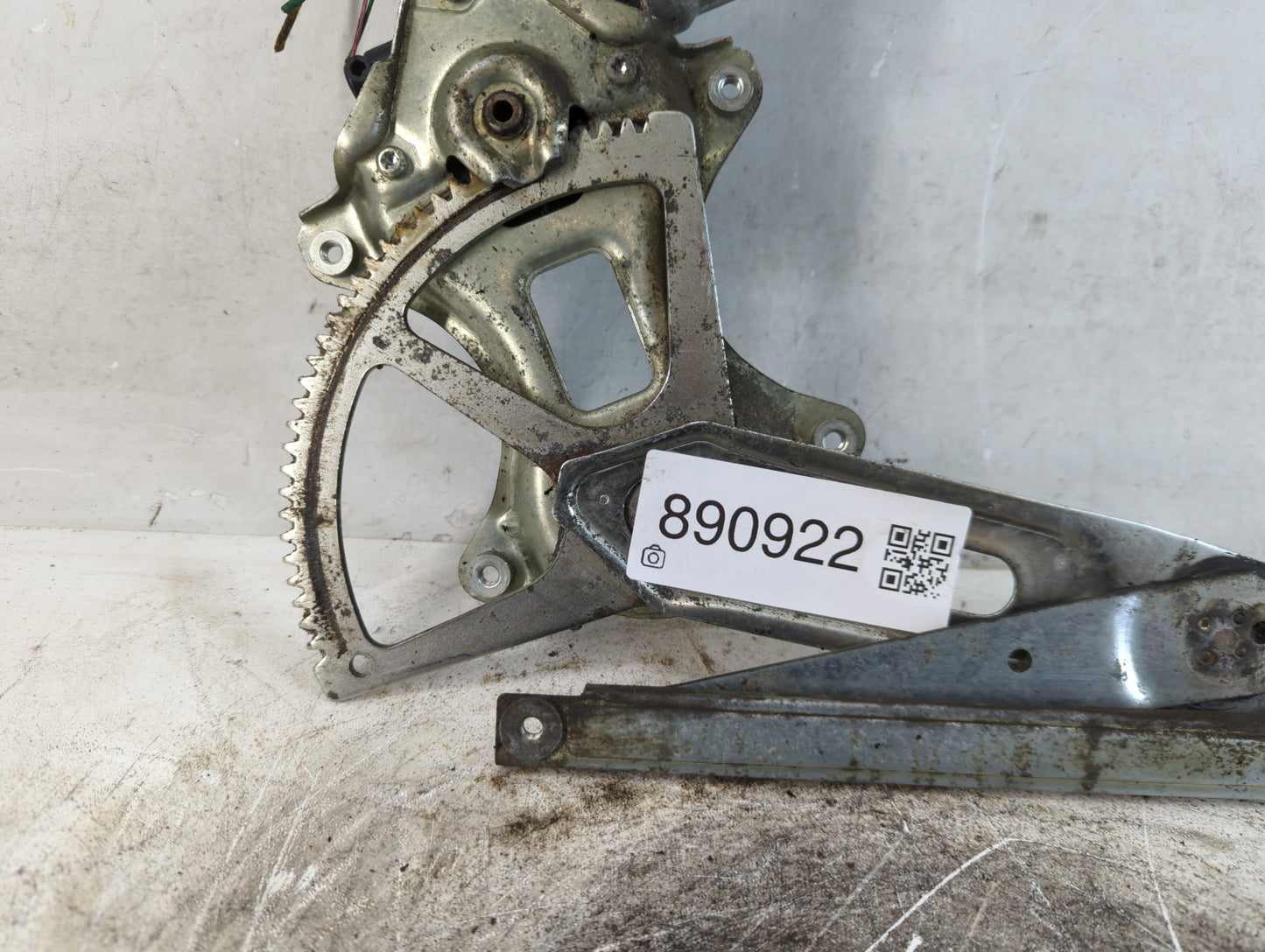 2006-2013 Lexus Is250 Driver Left Rear Window Regulator - Oemusedautoparts1.com