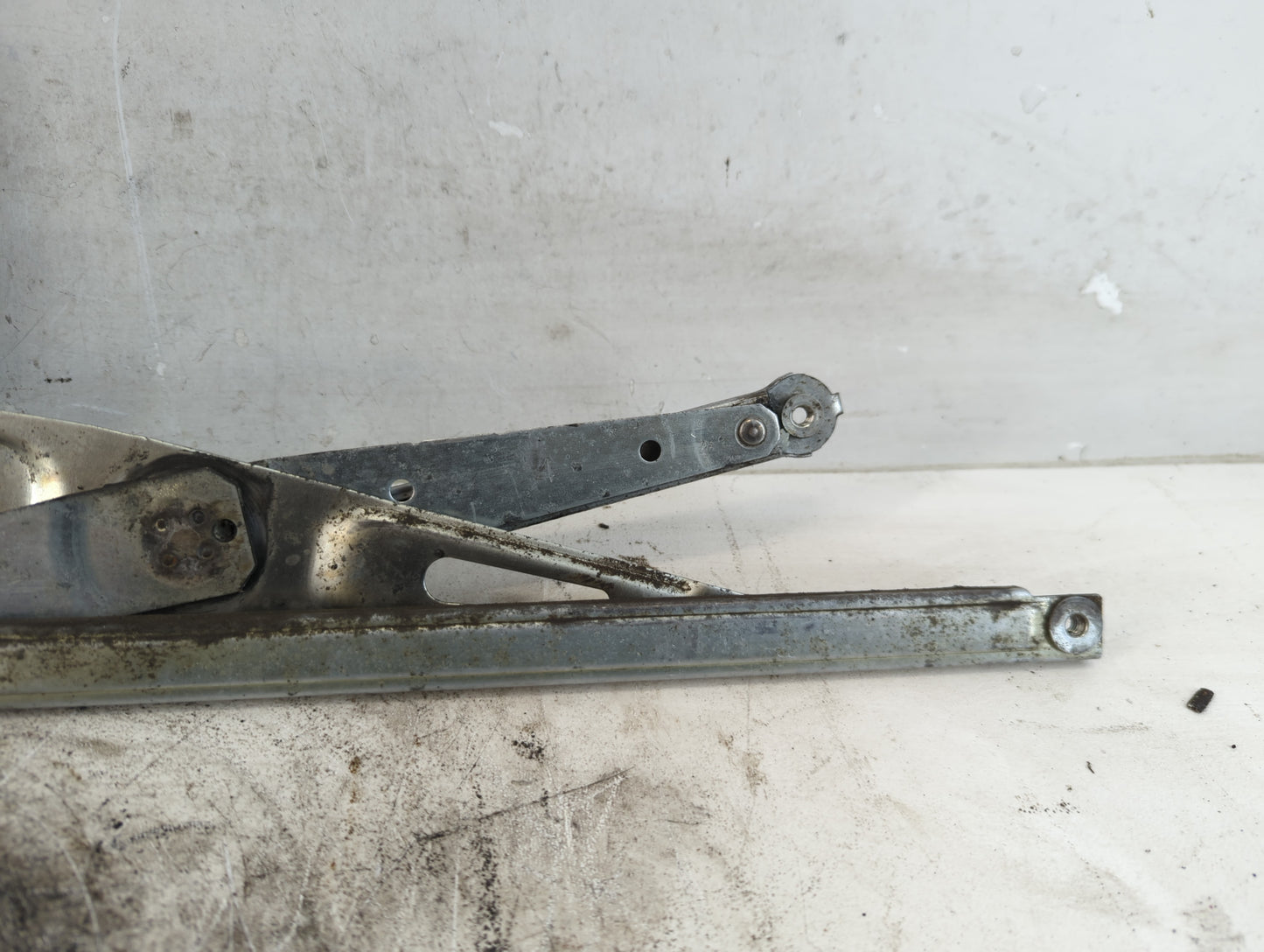 2006-2013 Lexus Is250 Driver Left Rear Window Regulator - Oemusedautoparts1.com