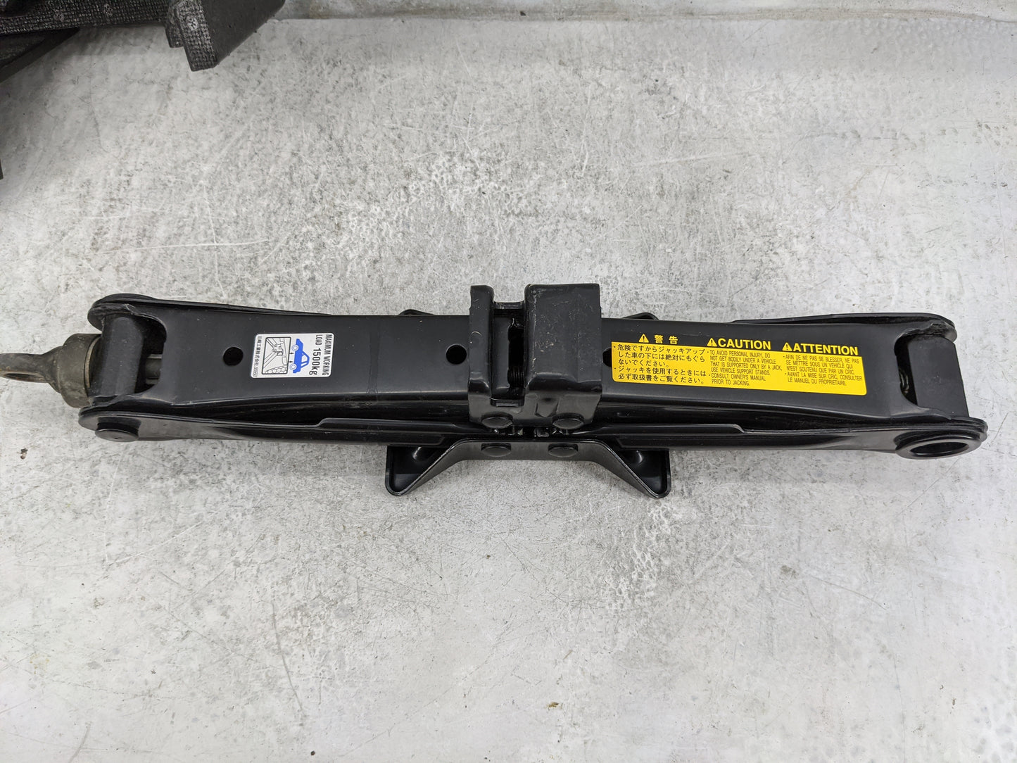 2008 Lexus Ls460 Spare Scissor Car Jack - Oemusedautoparts1.com