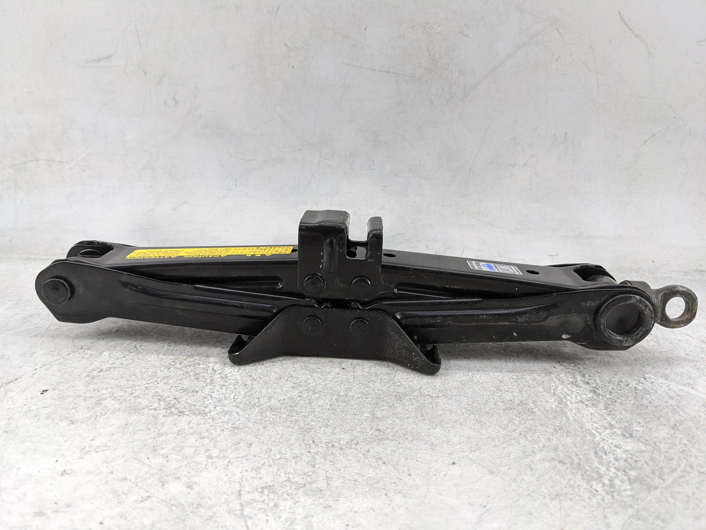 2008 Lexus Ls460 Spare Scissor Car Jack - Oemusedautoparts1.com