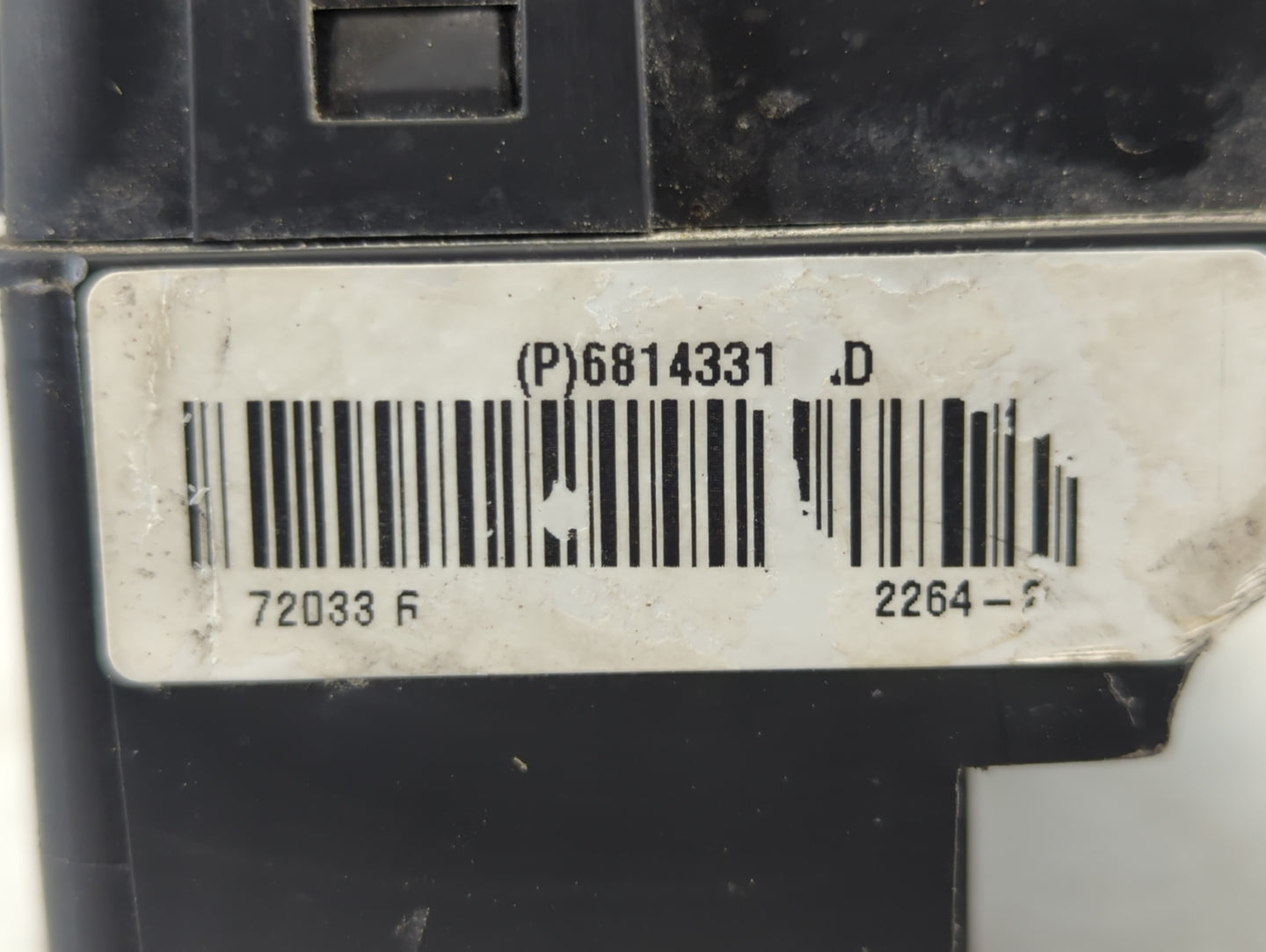 2007-2017 Lexus Ls460 Fusebox Fuse Box Panel Relay Module P/N:72033 R 68143314AD Fits OEM Used Auto Parts - Oemusedautoparts