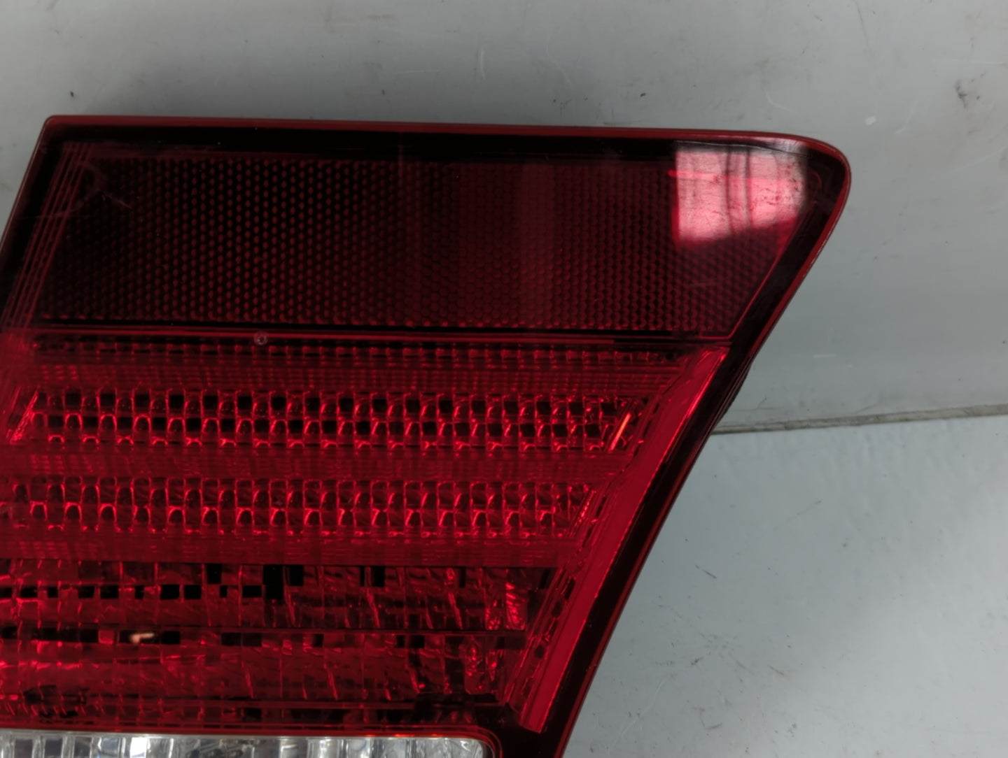 2007-2009 Lexus Ls460 Tail Light Assembly Passenger Right OEM Fits Fits 2007 2008 2009 OEM Used Auto Parts - Oemusedautopart