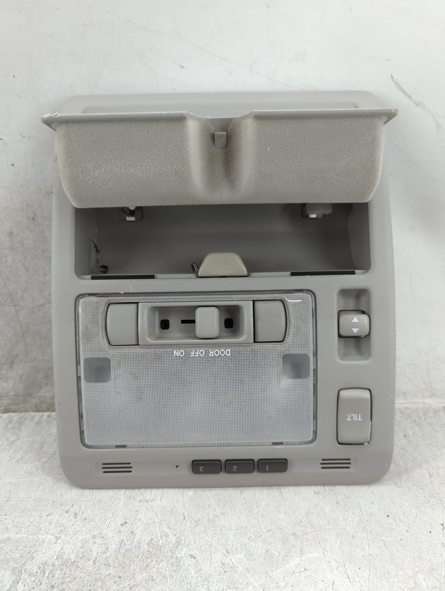 2008 Lexus Rx350 Overhead Roof Console - Oemusedautoparts1.com
