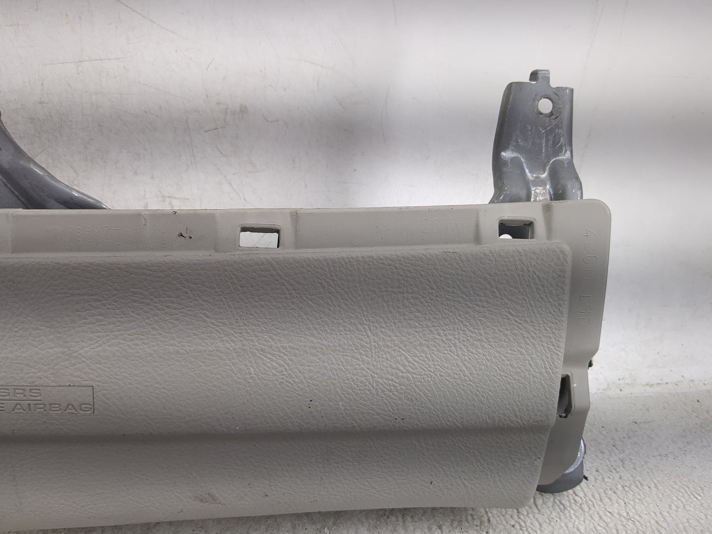 2008 Lexus Rx350 Air Bag Driver Left Knee OEM P/N:101854307M05 Fits OEM Used Auto Parts - Oemusedautoparts1.com