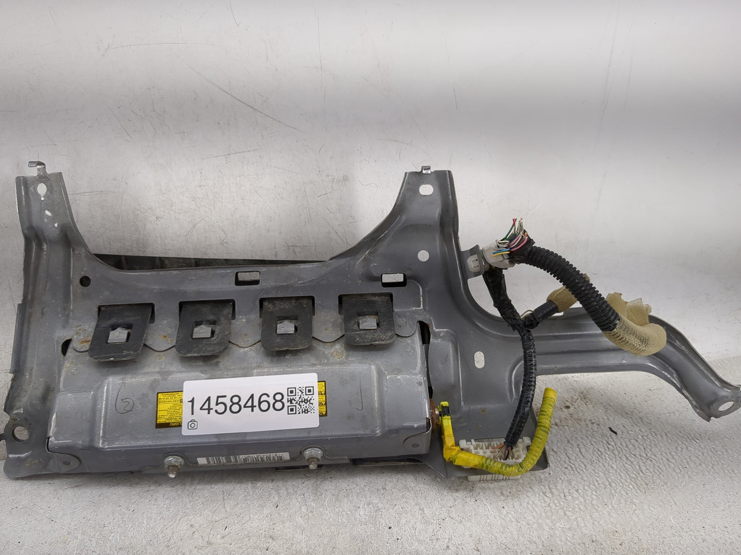 2008 Lexus Rx350 Air Bag Driver Left Knee OEM P/N:101854307M05 Fits OEM Used Auto Parts - Oemusedautoparts1.com
