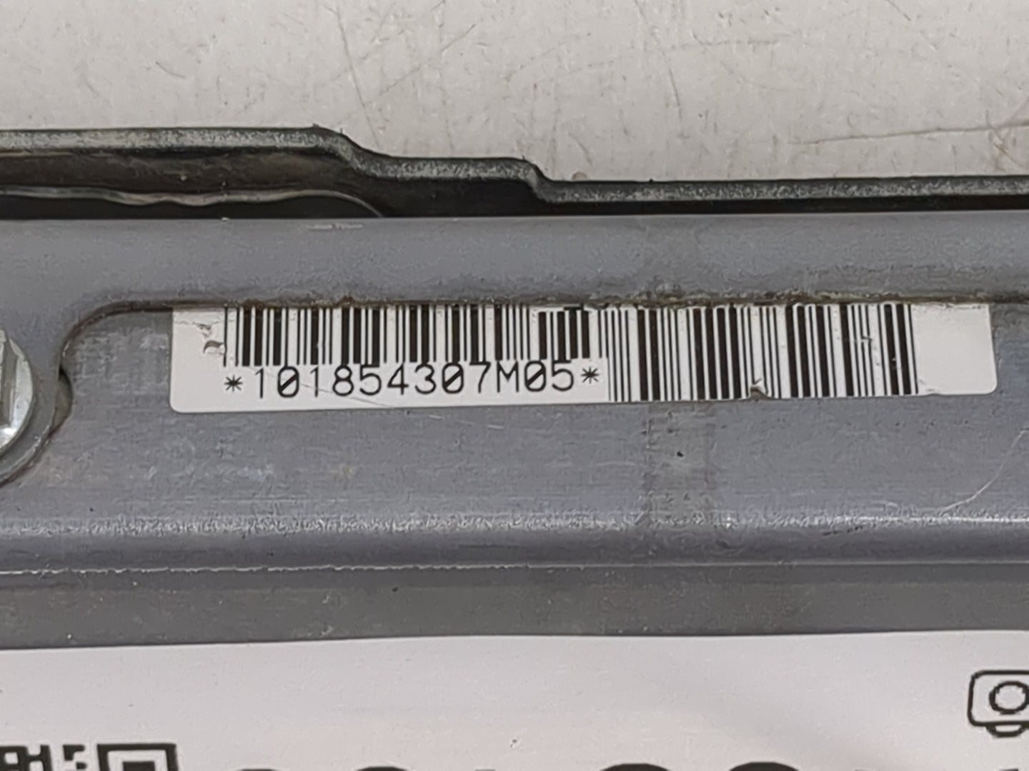 2008 Lexus Rx350 Air Bag Driver Left Knee OEM P/N:101854307M05 Fits OEM Used Auto Parts - Oemusedautoparts1.com