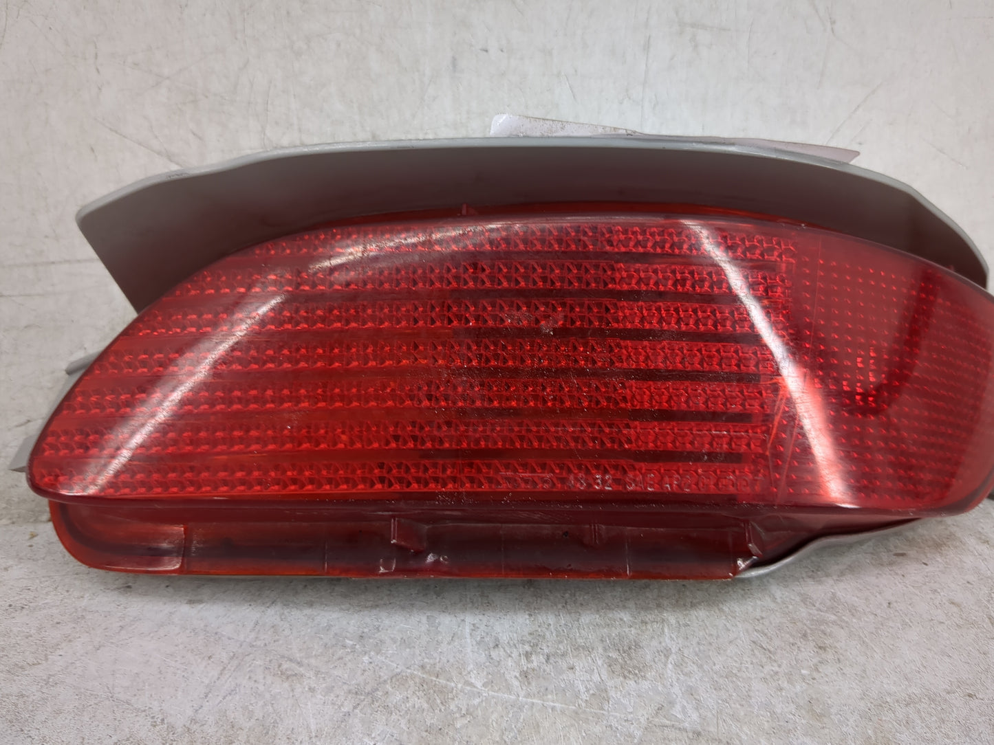 2007-2009 Lexus Rx350 Tail Light Assembly Passenger Right OEM Fits Fits 2004 2005 2006 2007 2008 2009 OEM Used Auto Parts - 