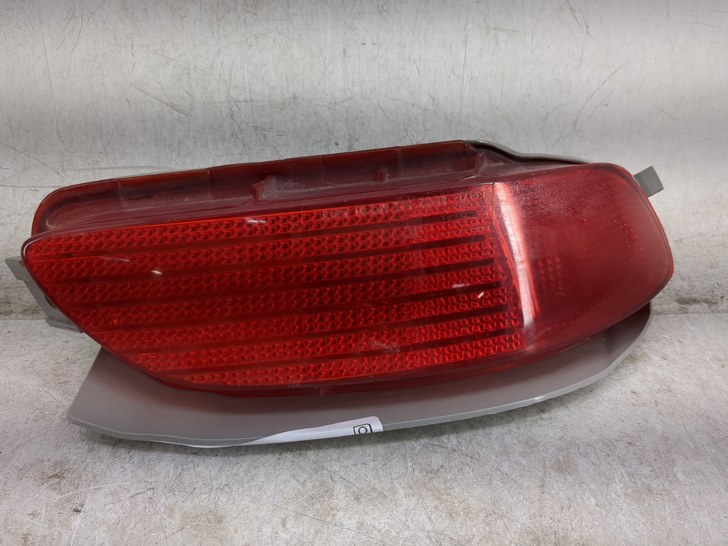 2007-2009 Lexus Rx350 Tail Light Assembly Driver Left OEM P/N:W21W Fits Fits 2004 2005 2006 2007 2008 2009 OEM Used Auto Par