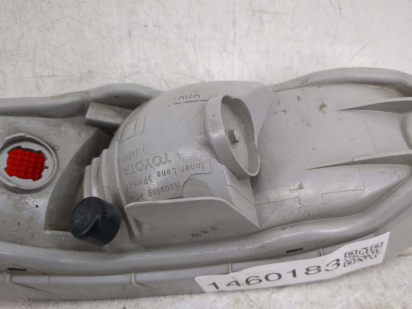 2007-2009 Lexus Rx350 Tail Light Assembly Driver Left OEM P/N:W21W Fits Fits 2004 2005 2006 2007 2008 2009 OEM Used Auto Par