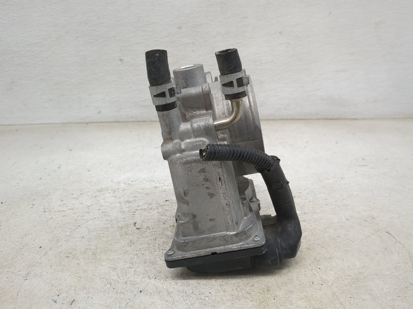 2007-2015 Lexus Rx350 Throttle Body Fits Fits 2005 2006 2007 2008 2009 2010 2011 2012 2013 2014 2015 2016 2017 2018 OEM Used