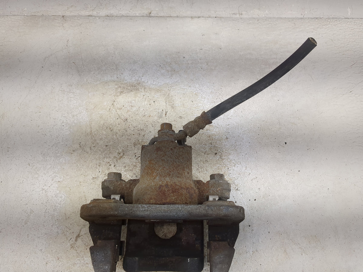 2007-2009 Lexus Rx350 Rear Driver Left Brake Caliper - Oemusedautoparts1.com