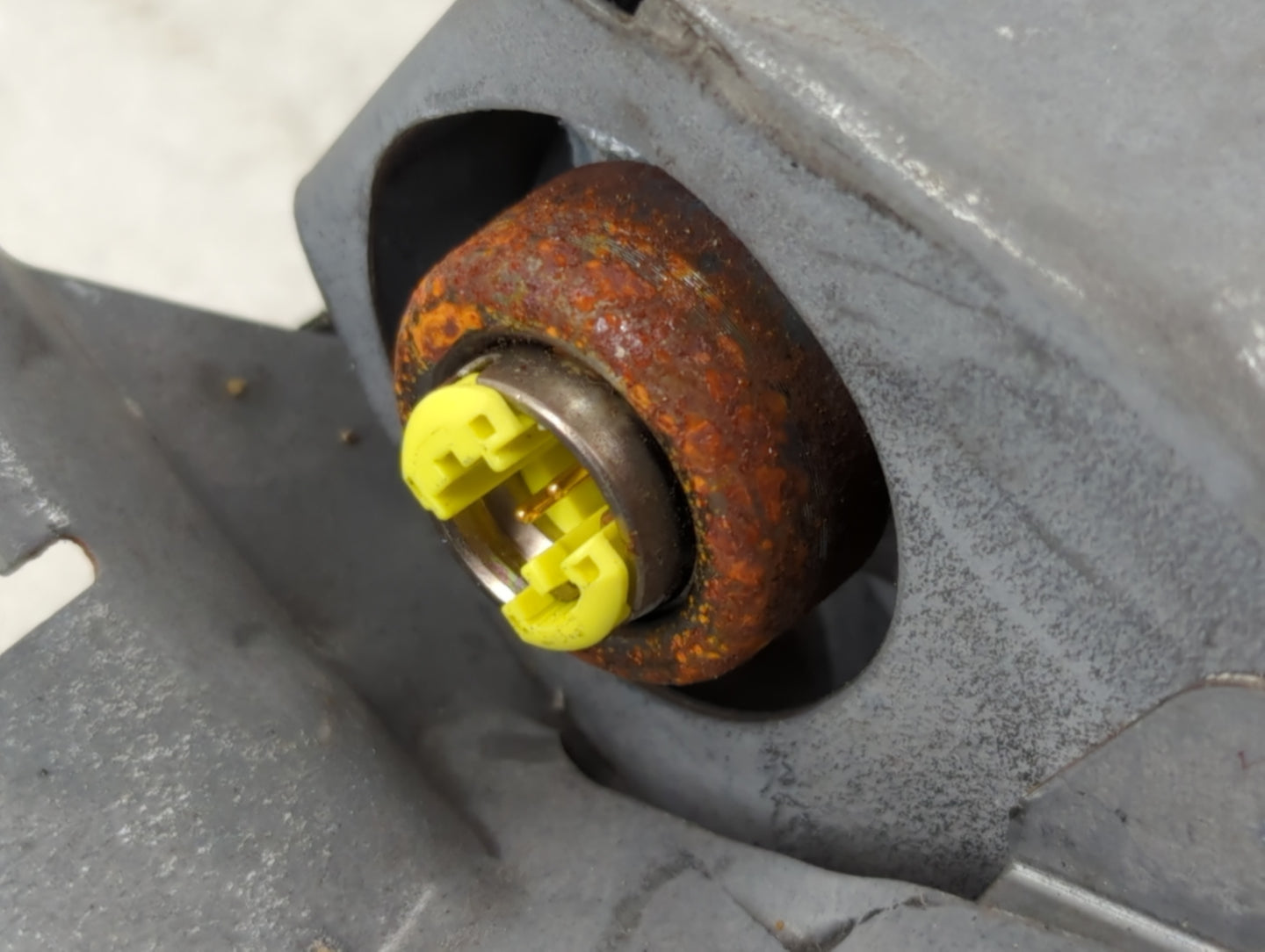 2007-2009 Lexus Rx350 Air Bag Driver Left Knee OEM Fits Fits 2004 2005 2006 2007 2008 2009 OEM Used Auto Parts - Oemusedauto