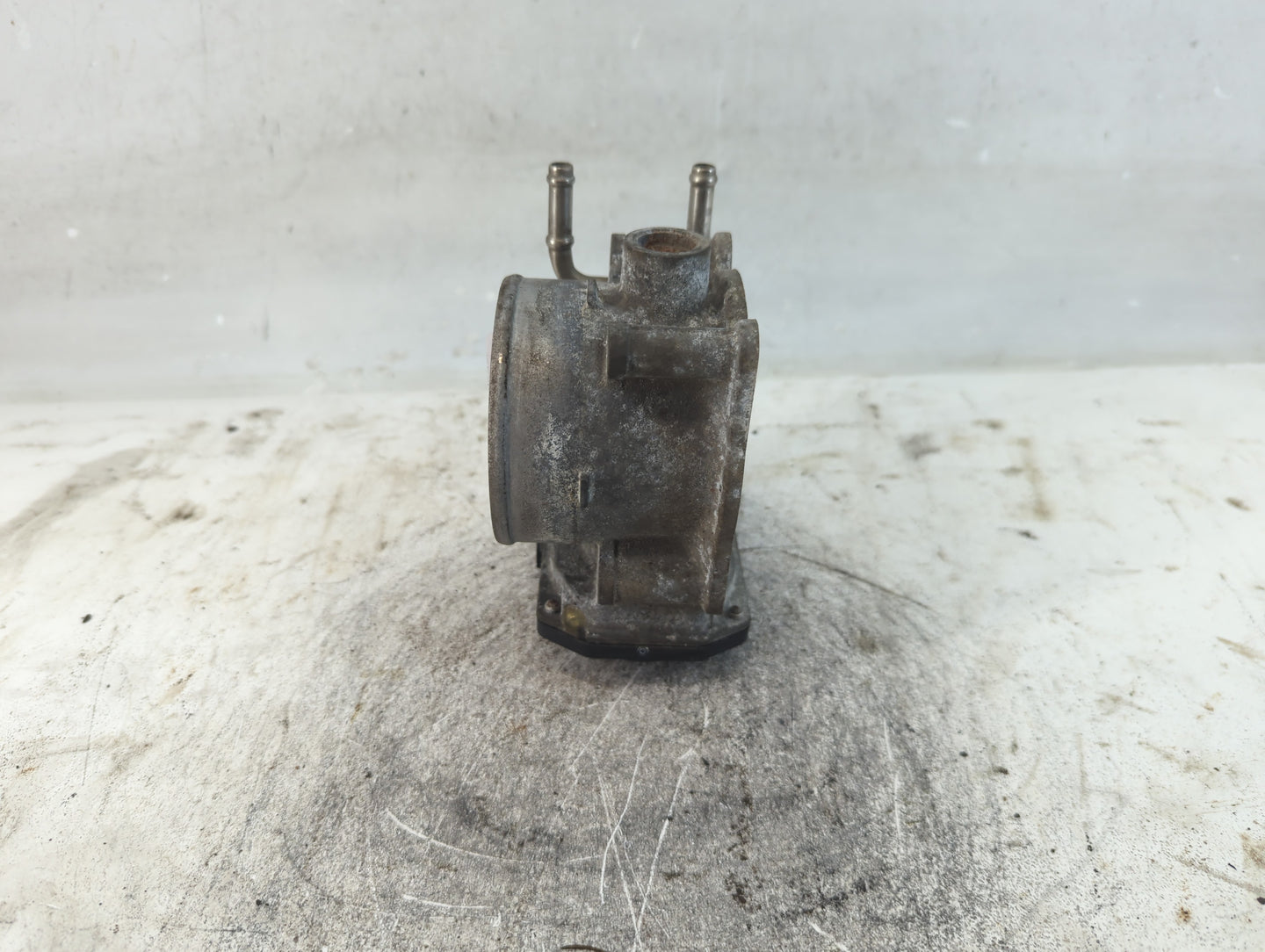 2007-2015 Lexus Rx350 Throttle Body P/N:22030-0P050 Fits OEM Used Auto Parts - Oemusedautoparts1.com