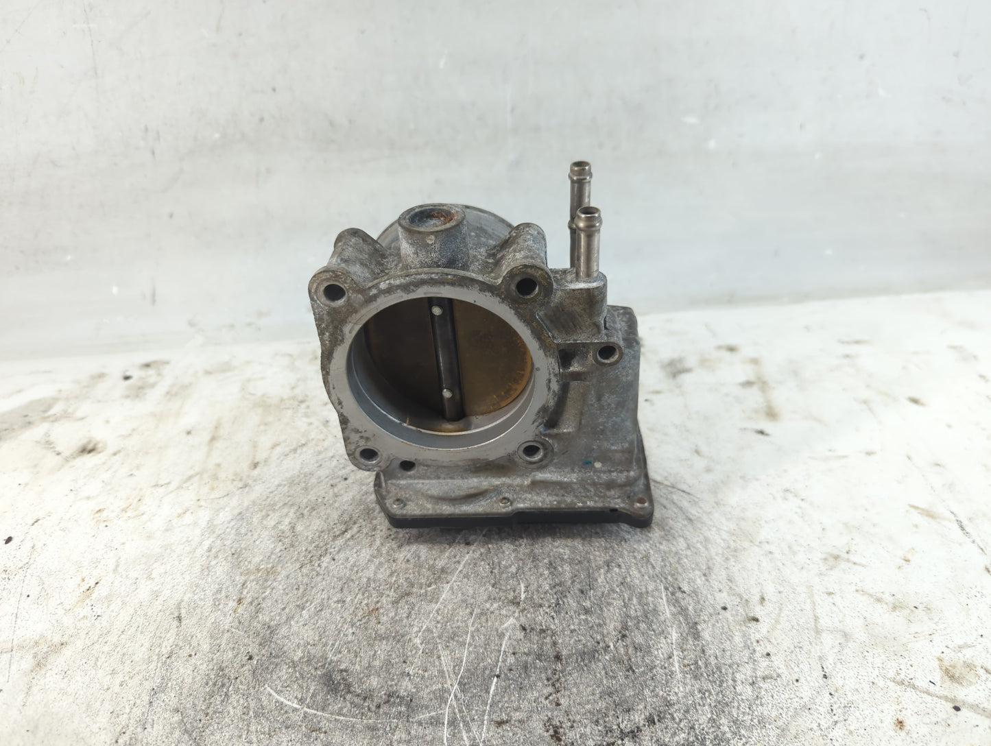 2007-2015 Lexus Rx350 Throttle Body P/N:22030-0P050 Fits OEM Used Auto Parts - Oemusedautoparts1.com