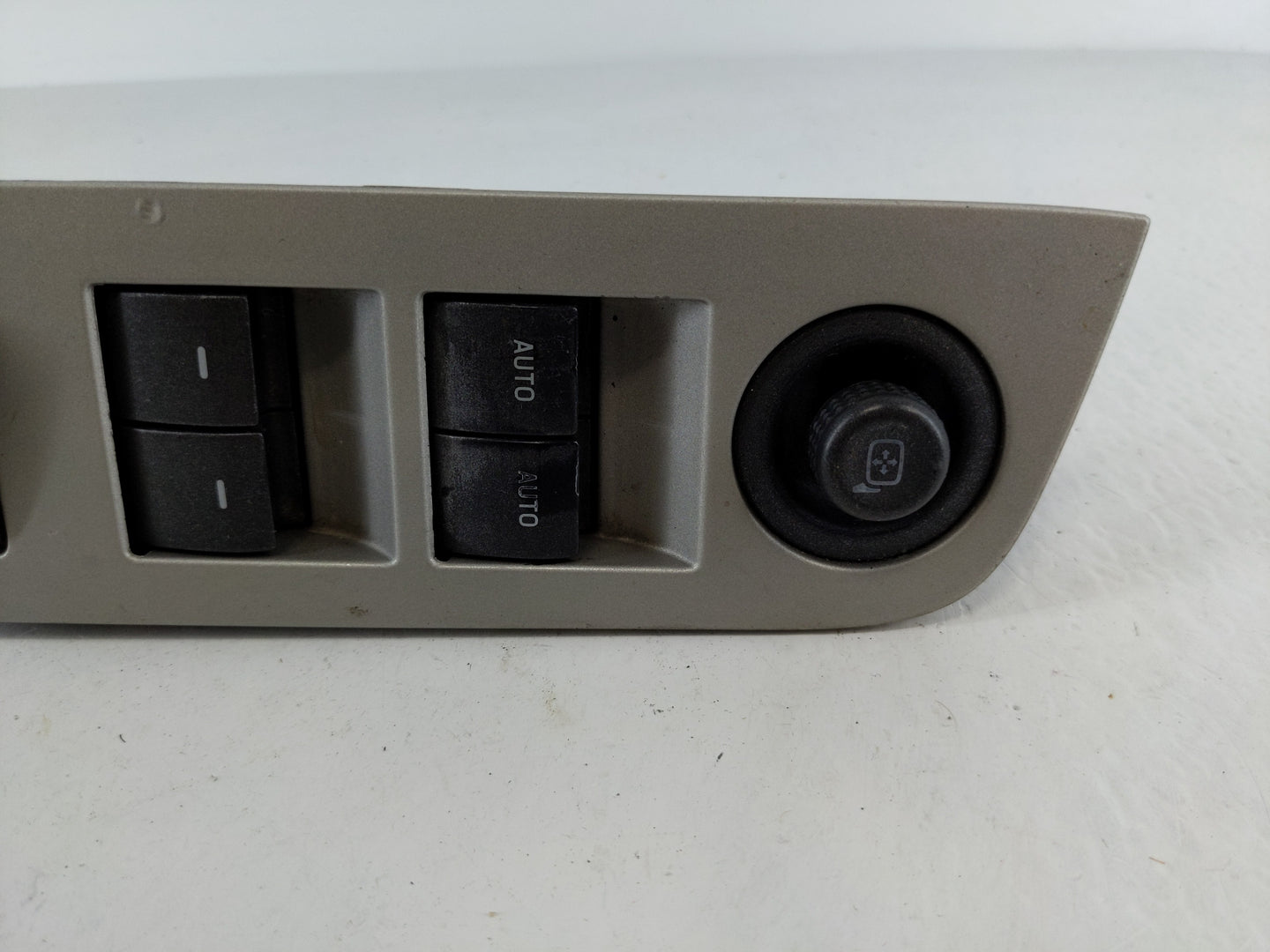 2008-2010 Lincoln Mkx Master Power Window Switch Replacement Driver Side Left P/N:8A1T-14540-AAW Fits Fits 2008 2009 2010 OE