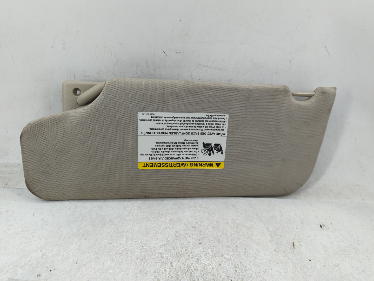 2007-2010 Lincoln Mkx Sun Visor Shade Replacement Passenger Right Mirror Fits Fits 2007 2008 2009 2010 OEM Used Auto Parts -