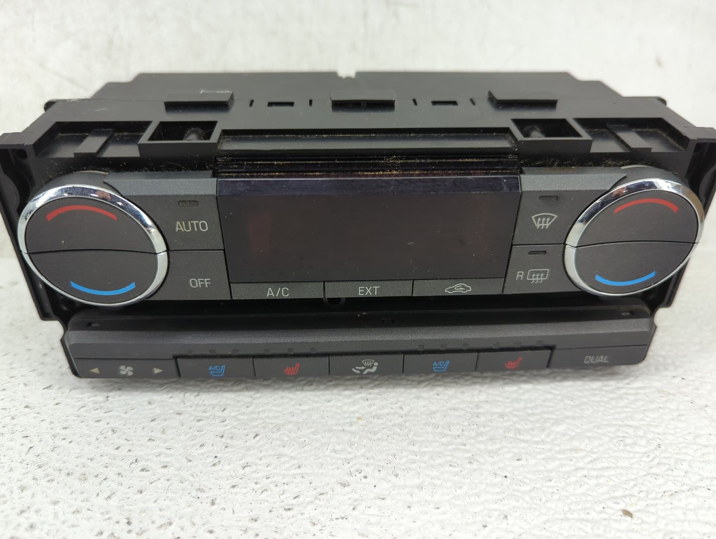 2008-2010 Lincoln Mkx Climate Control Module Temperature AC/Heater Replacement P/N:8A13-18C612-BD Fits Fits 2008 2009 2010 O