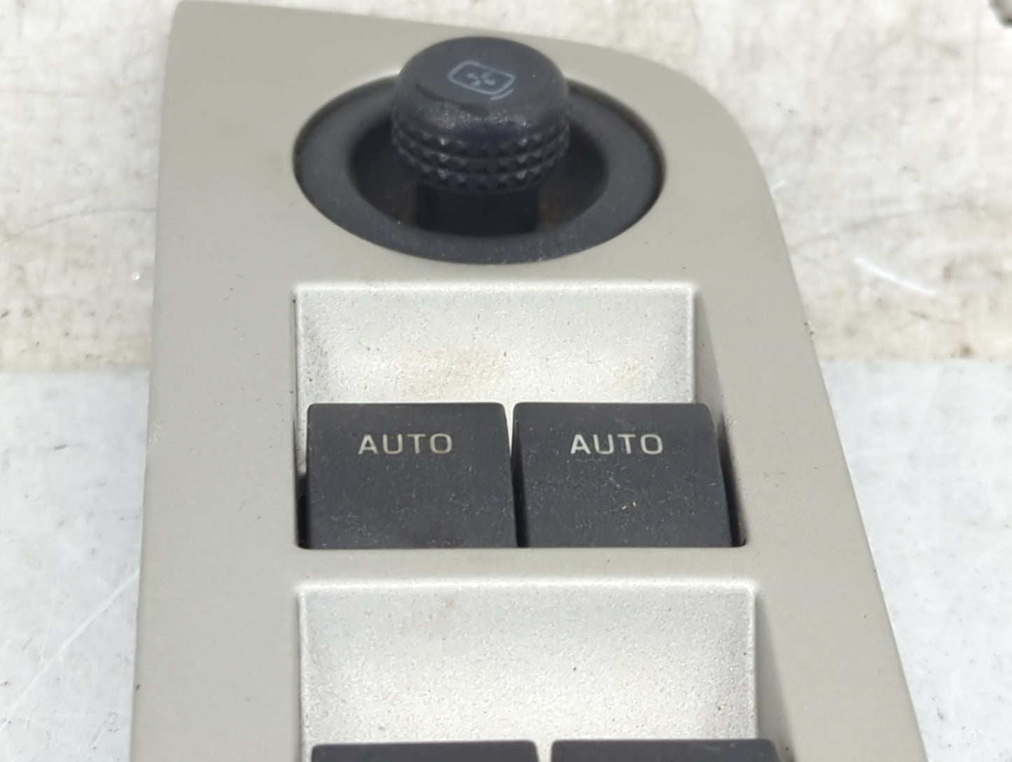 2008-2010 Lincoln Mkx Master Power Window Switch Replacement Driver Side Left P/N:8A1T-14540-AAW Fits Fits 2008 2009 2010 OE