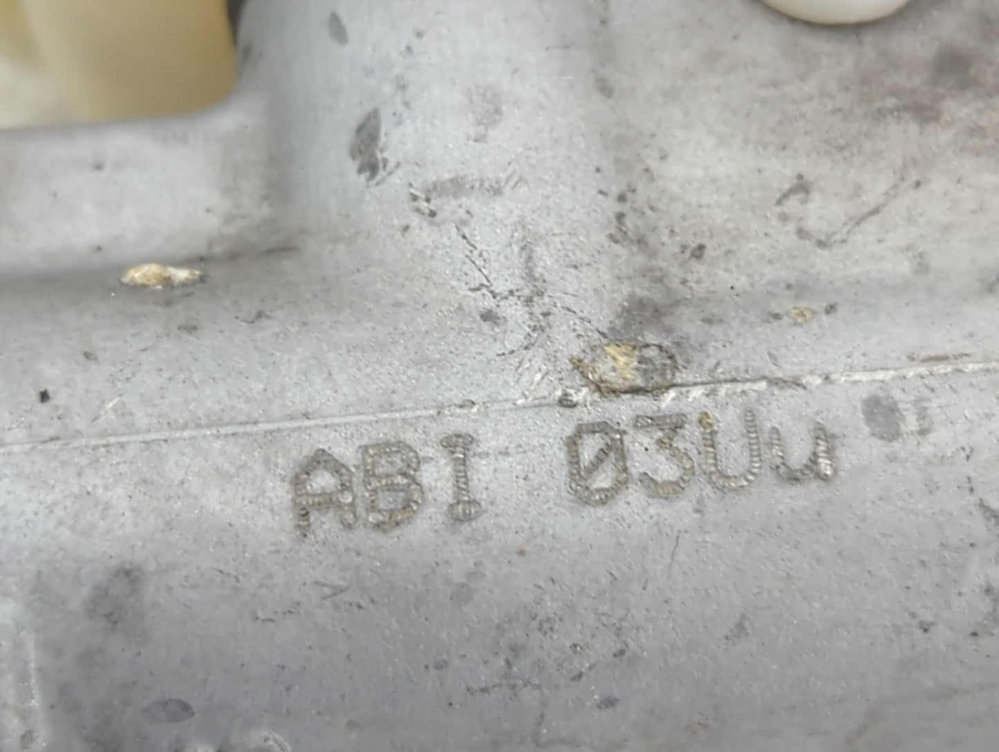 2007-2010 Lincoln Mkx Brake Master Cylinder 1490539 - Oemusedautoparts1.com