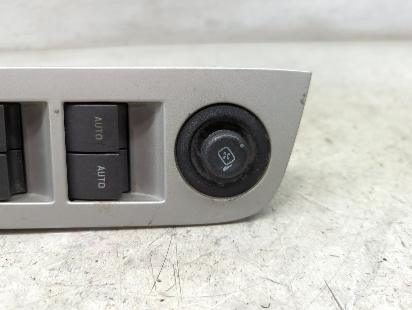 2008-2010 Lincoln Mkx Master Power Window Switch Replacement Driver Side Left P/N:8A1T-14540-AAW Fits Fits 2008 2009 2010 OE