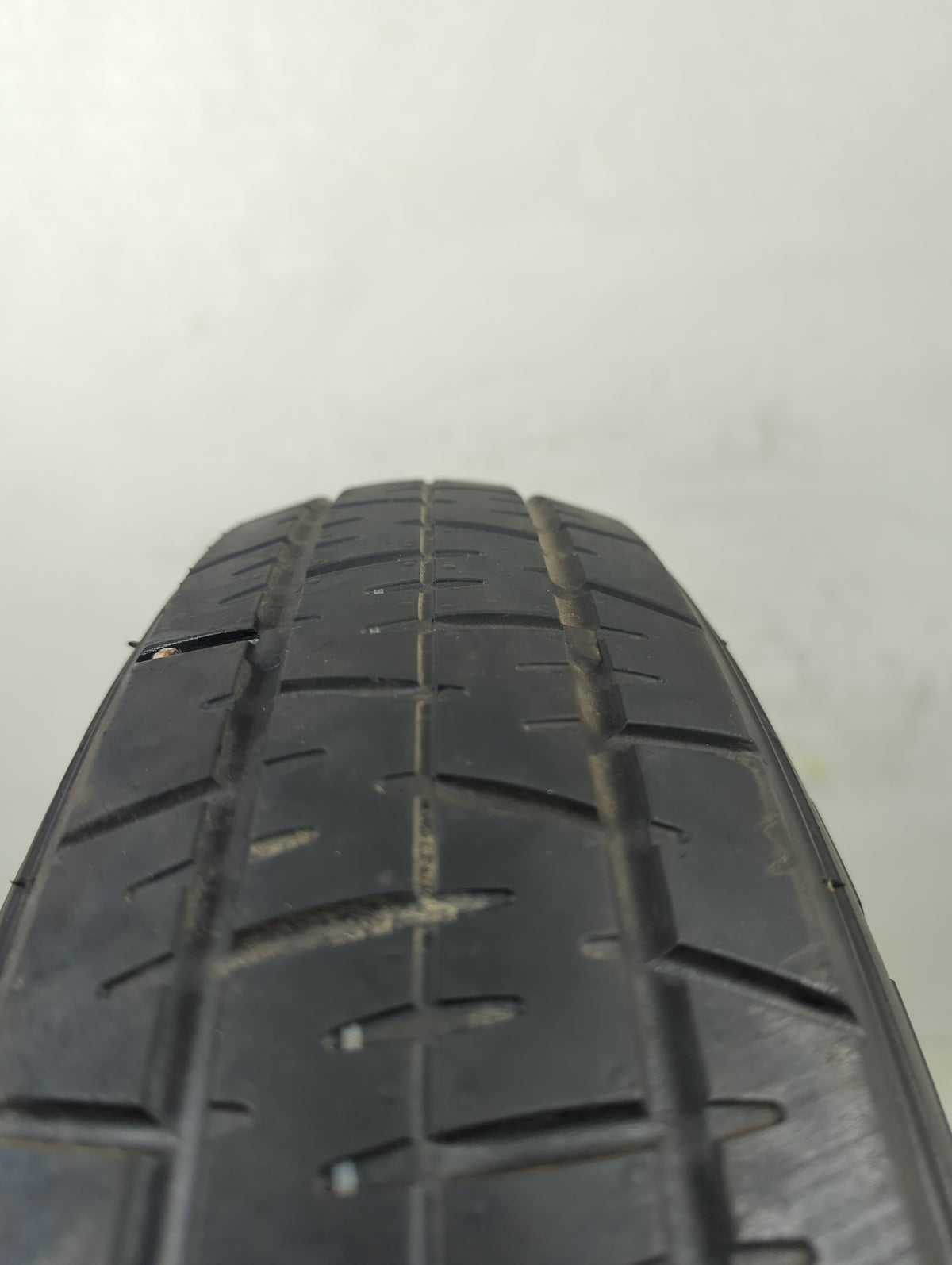 2008-2009 Lincoln Mkx Spare Donut Tire Wheel Rim Oem - Oemusedautoparts1.com