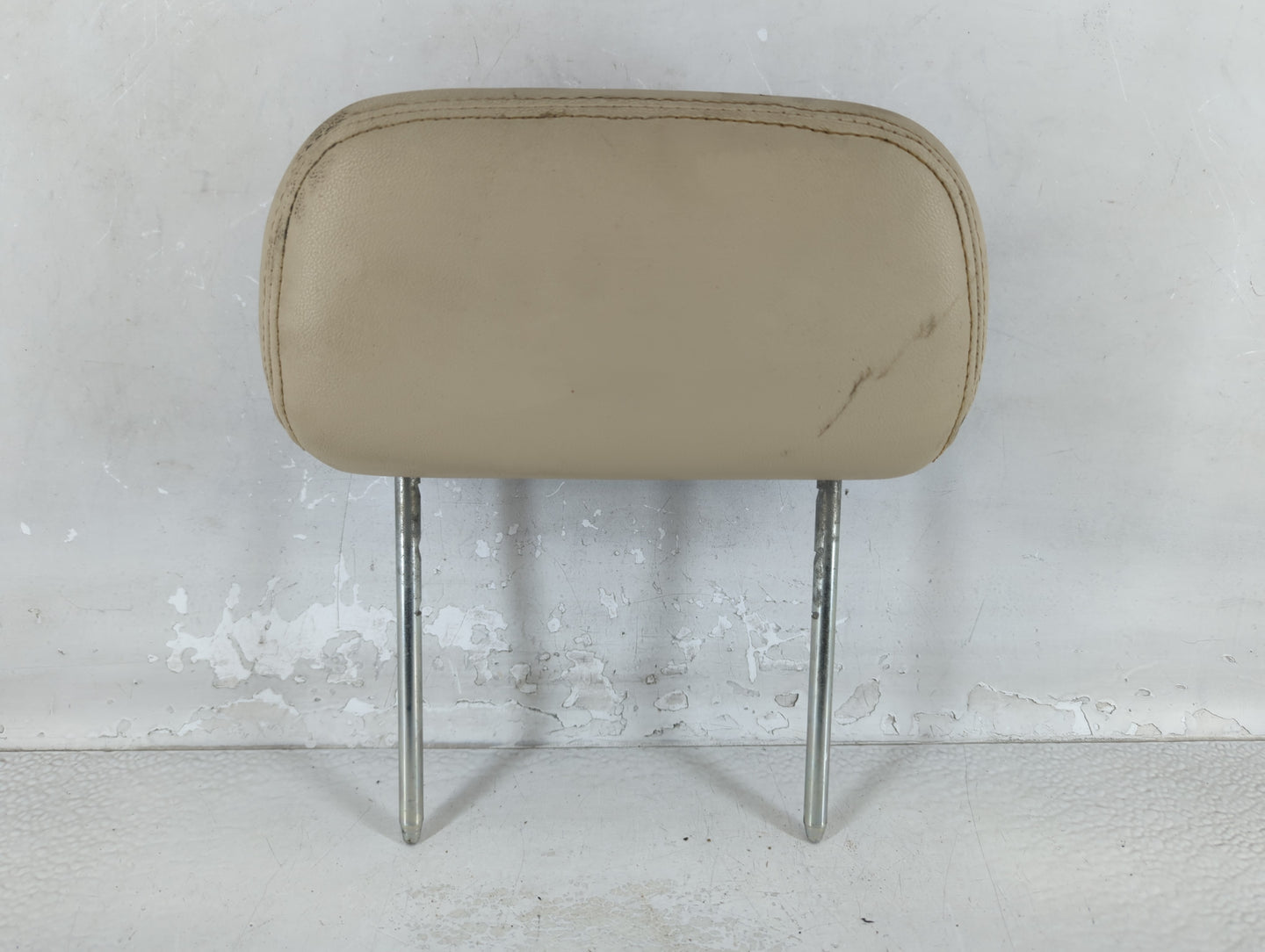 2008-2010 Lincoln Mkx Headrest Head Rest Rear Seat Fits Fits 2008 2009 2010 OEM Used Auto Parts - Oemusedautoparts1.com