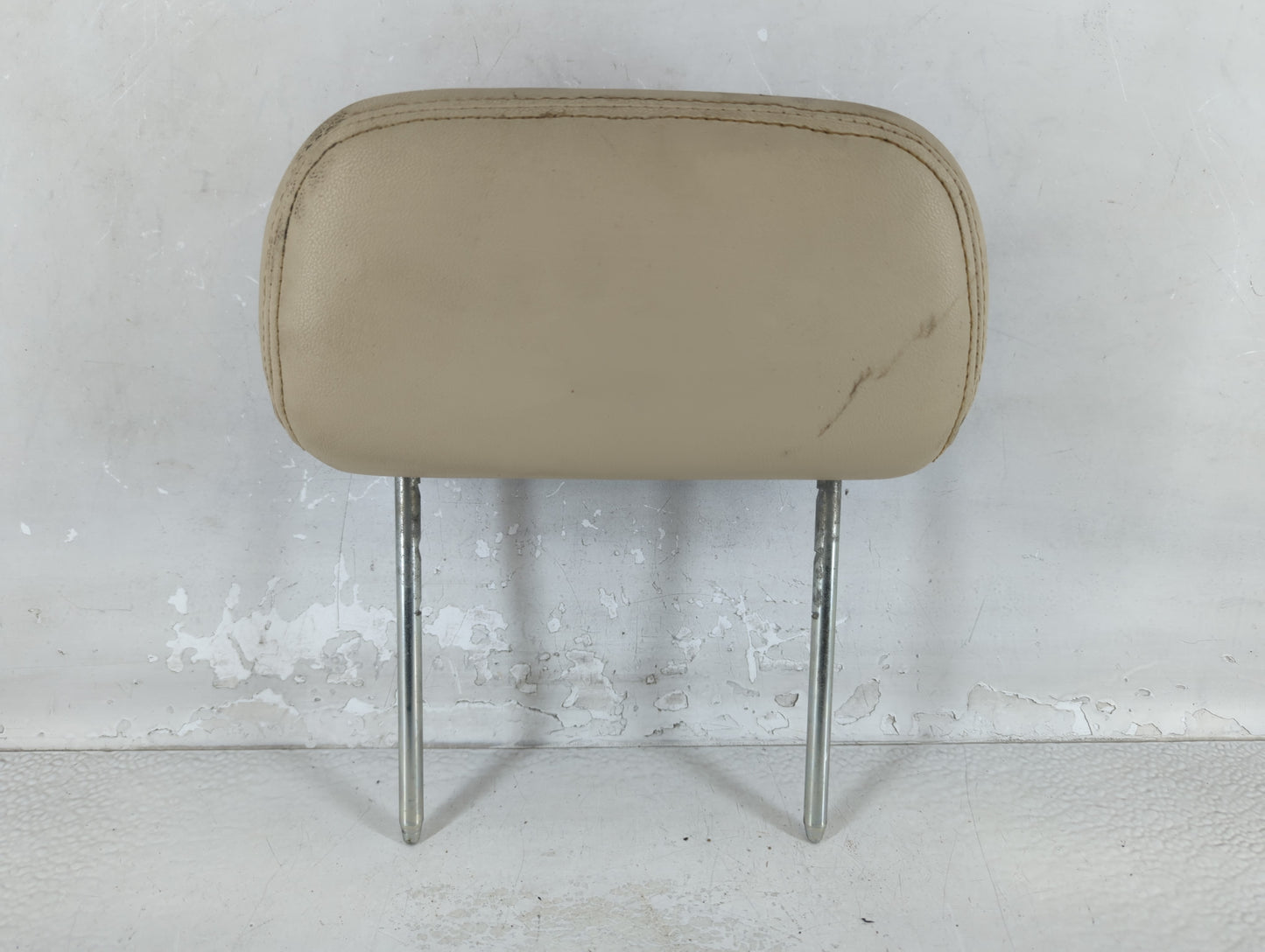 2008-2010 Lincoln Mkx Headrest Head Rest Rear Seat Fits Fits 2008 2009 2010 OEM Used Auto Parts - Oemusedautoparts1.com