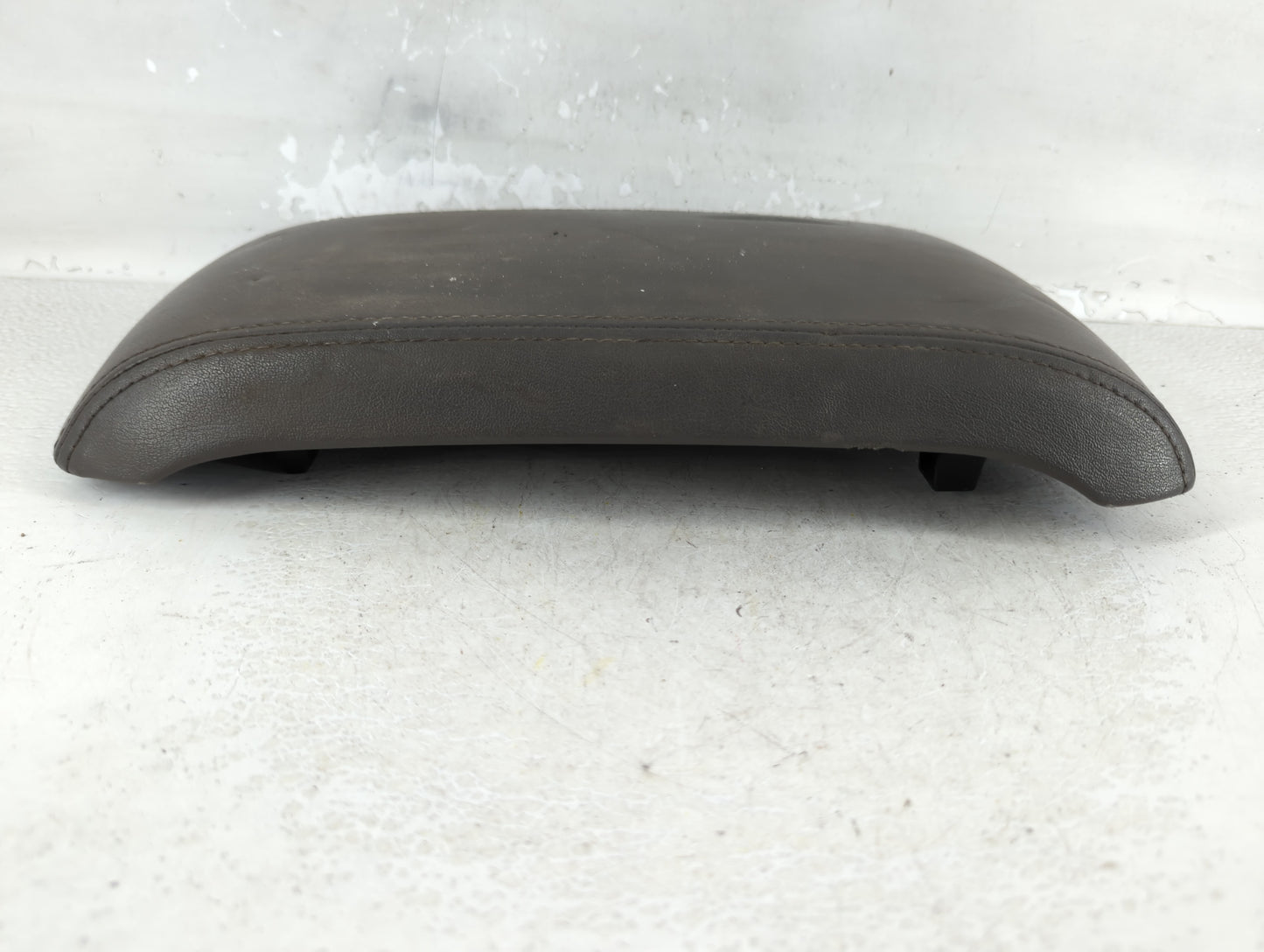 2008 Lincoln Mkx Center Console Armrest Cover Lid Fits OEM Used Auto Parts - Oemusedautoparts1.com