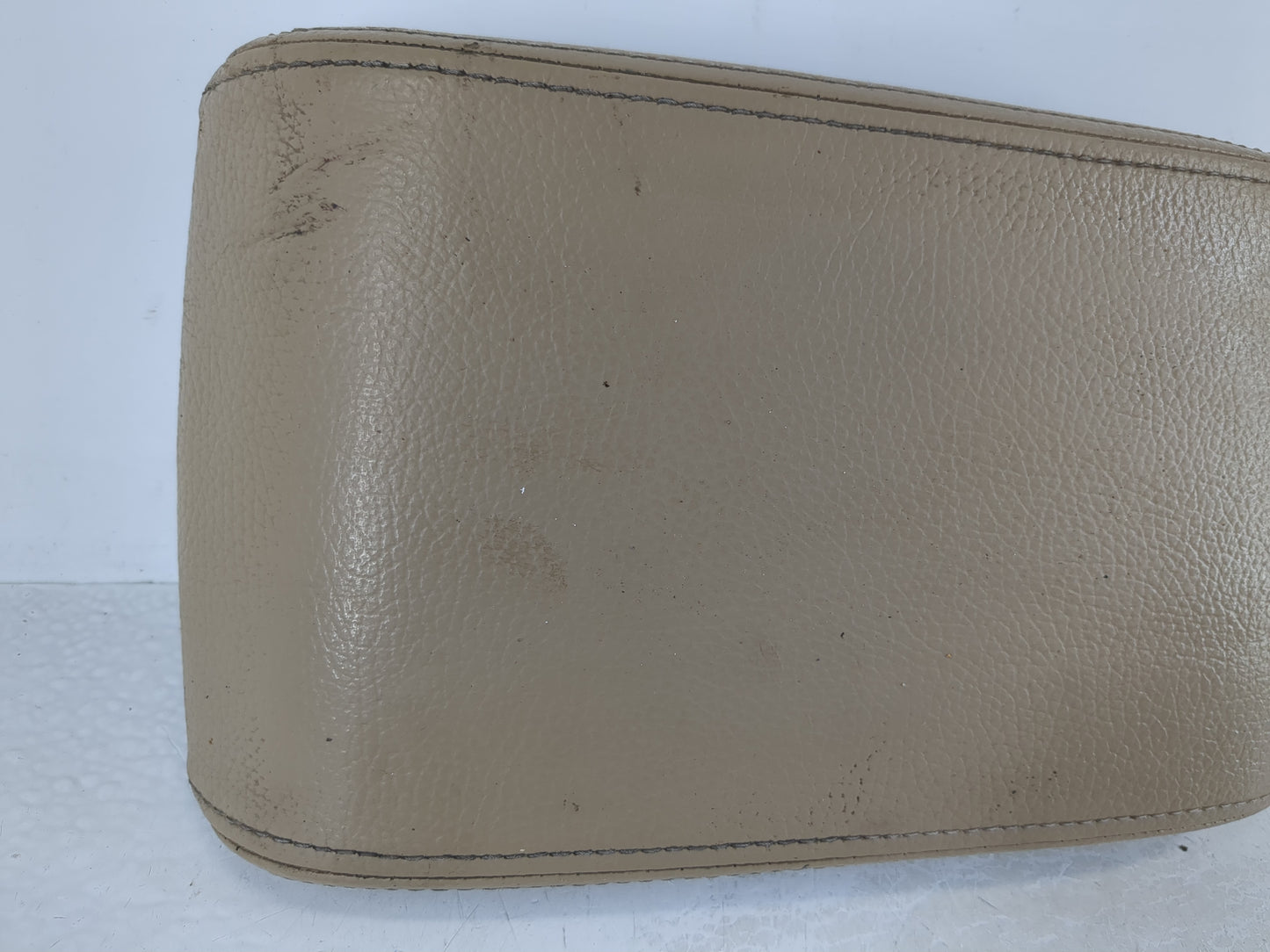 2007-2009 Lincoln Mkz Center Console Armrest Cover Lid Fits Fits 2006 2007 2008 2009 OEM Used Auto Parts - Oemusedautoparts1