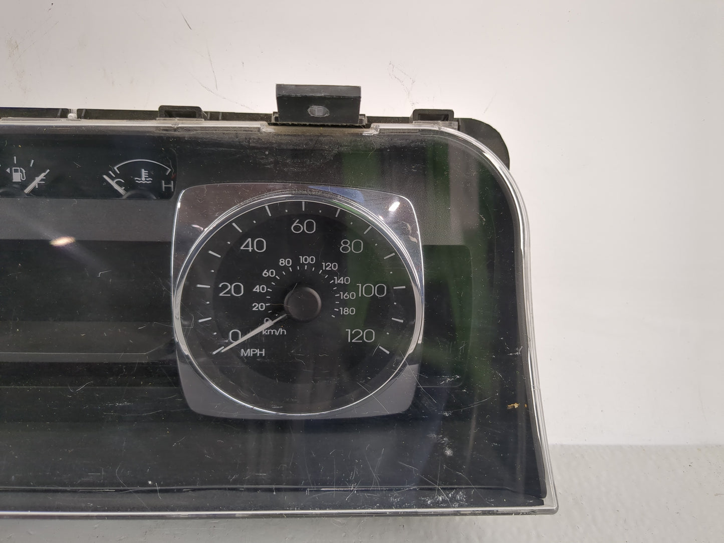 2008-2009 Lincoln Mkz Instrument Cluster Speedometer Gauges Fits Fits 2008 2009 OEM Used Auto Parts - Oemusedautoparts1.com