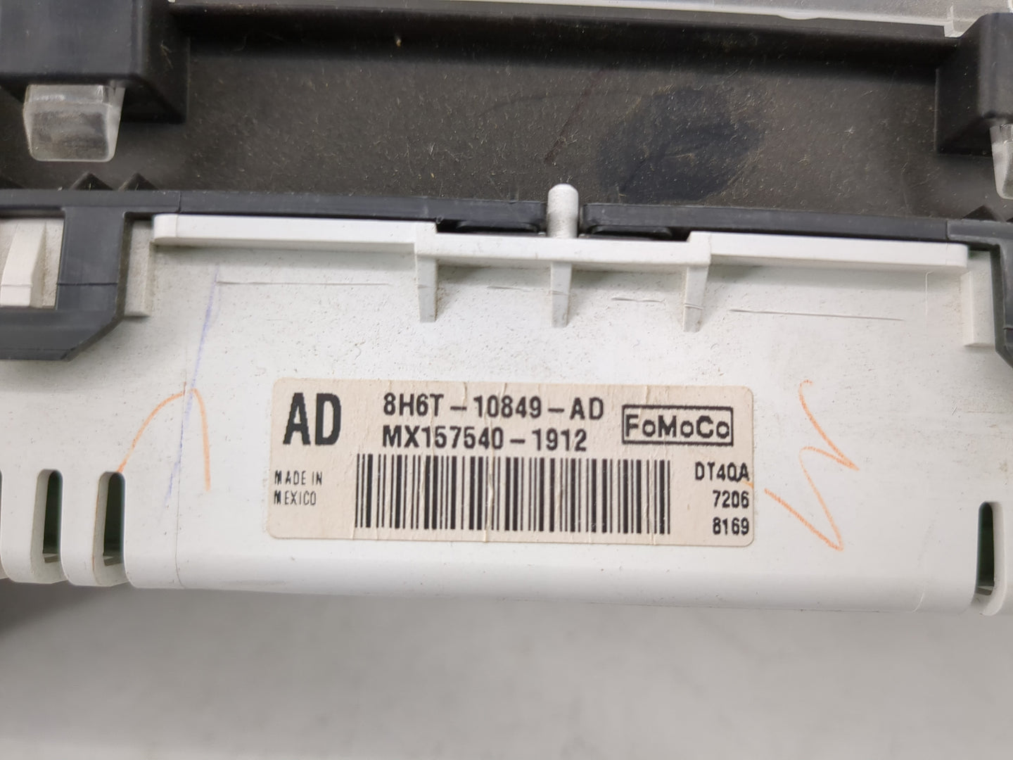 2008-2009 Lincoln Mkz Instrument Cluster Speedometer Gauges Fits Fits 2008 2009 OEM Used Auto Parts - Oemusedautoparts1.com