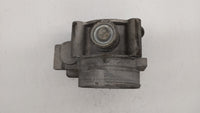 2007-2012 Lincoln Mkz Throttle Body P/N:7T4E-9F991-GA 7T4E-9F991-FB Fits Fits 2007 2008 2009 2010 2011 2012 2013 2014 OEM Us