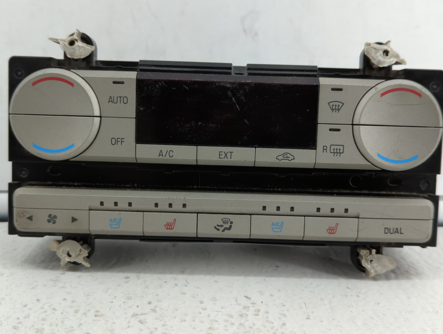 Lincoln Mkz Radio Control Panel - Oemusedautoparts1.com