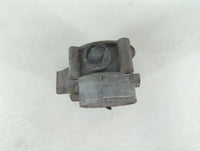 2007-2012 Lincoln Mkz Throttle Body P/N:101007 2 7T4E-EC Fits Fits 2007 2008 2009 2010 2011 2012 2013 2014 OEM Used Auto Par