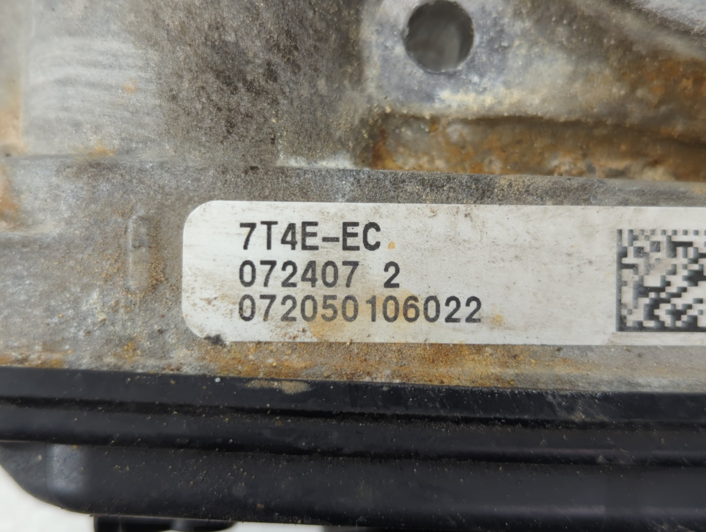 2007-2012 Lincoln Mkz Throttle Body P/N:101007 2 7T4E-EC Fits Fits 2007 2008 2009 2010 2011 2012 2013 2014 OEM Used Auto Par