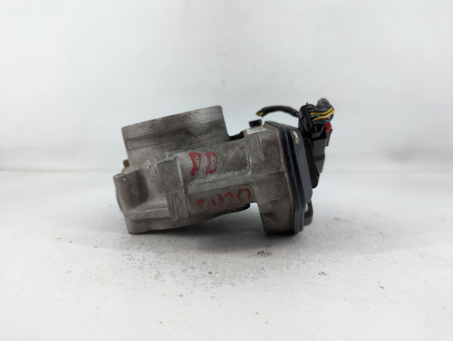 2007-2012 Lincoln Mkz Throttle Body P/N:102407 7T4E-EC Fits Fits 2007 2008 2009 2010 2011 2012 2013 2014 OEM Used Auto Parts
