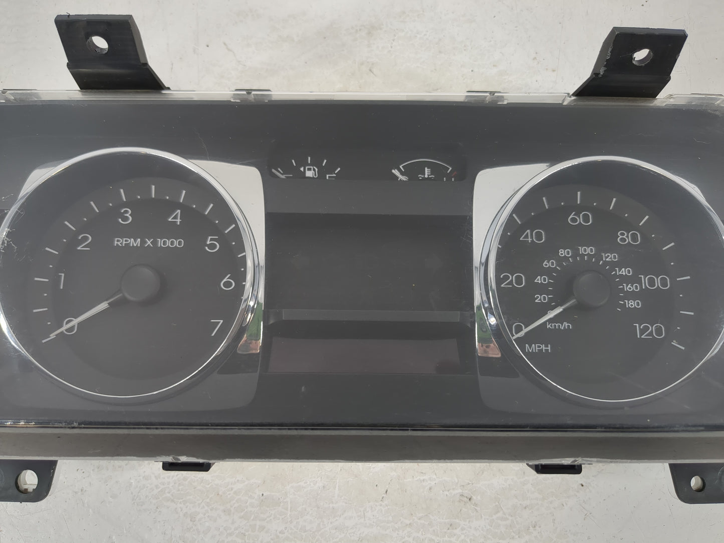 2008-2009 Lincoln Mkz Instrument Cluster Speedometer Gauges Fits Fits 2008 2009 OEM Used Auto Parts - Oemusedautoparts1.com