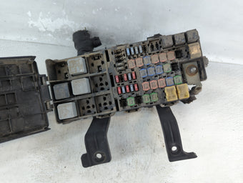 compare product 2007-2010 Lincoln Mkz Fusebox Fuse Box Panel Relay Module Fits Fits 2007 2008 2009 2010 OEM Used Auto Parts