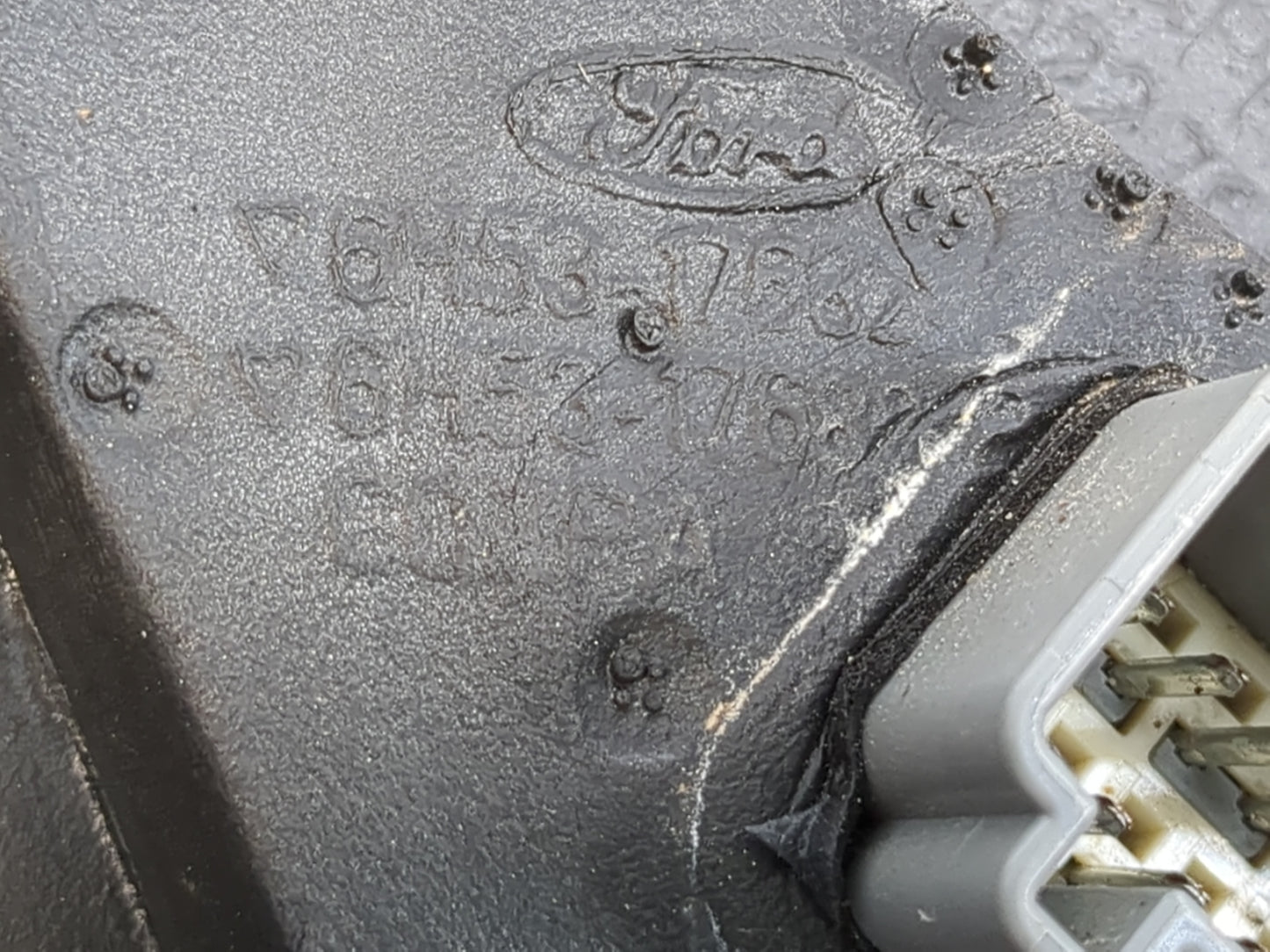 2007-2010 Lincoln Mkz Passenger Right Side View Manual Door Mirror Chrome - Oemusedautoparts1.com