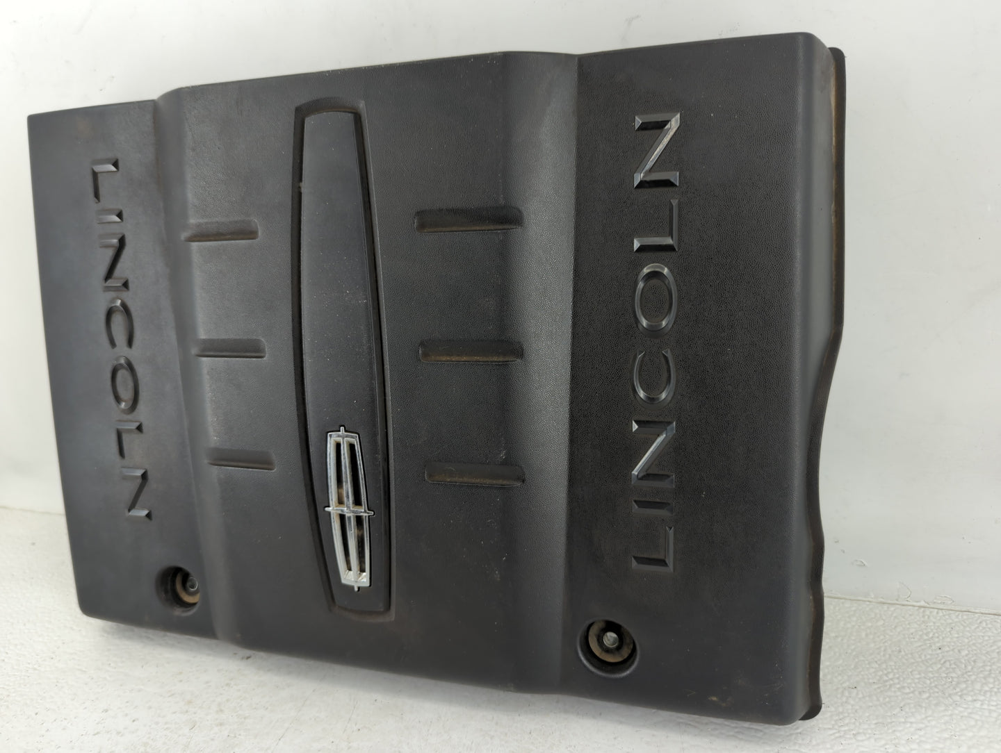 2008 Lincoln Navigator Engine Cover - Oemusedautoparts1.com