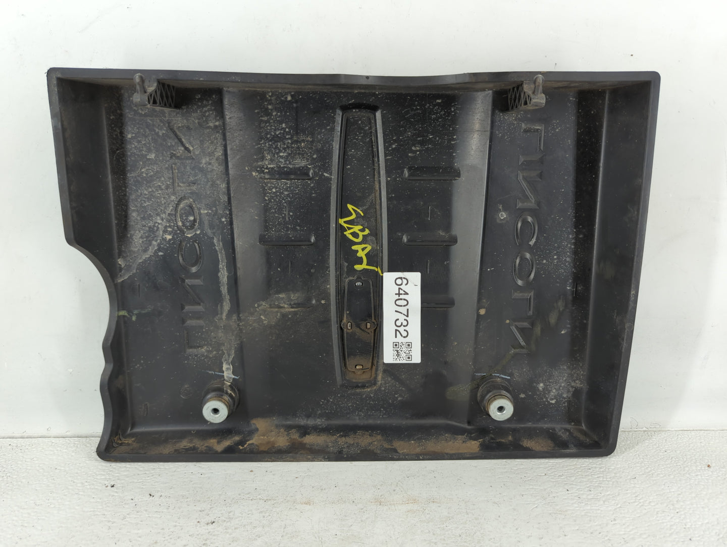 2008 Lincoln Navigator Engine Cover - Oemusedautoparts1.com