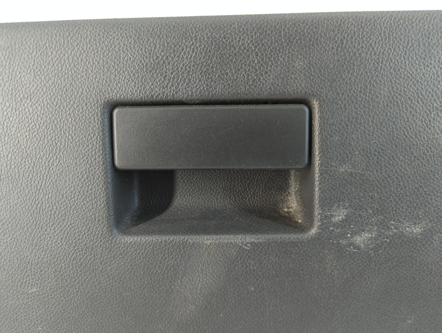2008 Lincoln Navigator Passenger Glove Box Door Storage Compartment - Oemusedautoparts1.com