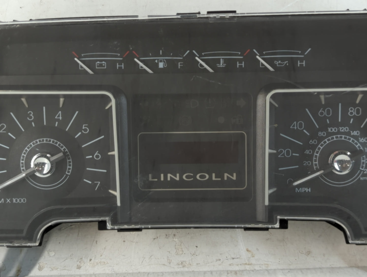 2008 Lincoln Navigator Instrument Cluster Speedometer Gauges P/N:8L7T-1084989-AA Fits OEM Used Auto Parts - Oemusedautoparts