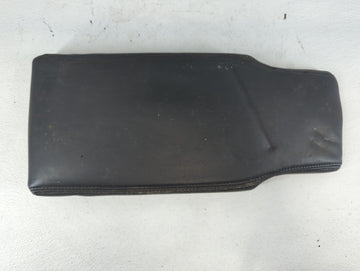 2008 Lincoln Town Car Center Console Armrest Cover Lid Fits OEM Used Auto Parts - Oemusedautoparts1.com