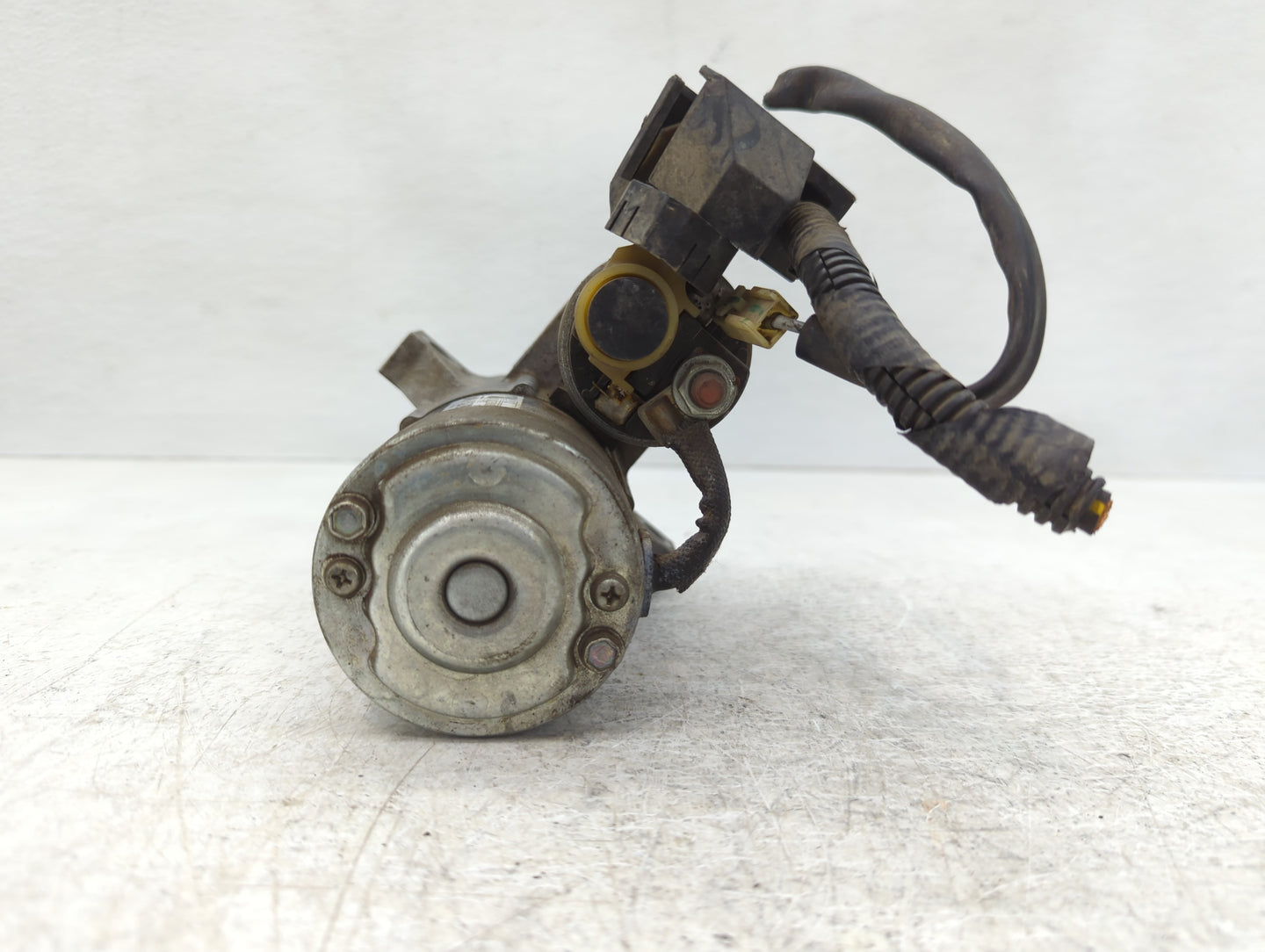 2004-2009 Mazda 3 Car Starter Motor Solenoid OEM P/N:M000T90981 Fits Fits 2004 2005 2006 2007 2008 2009 OEM Used Auto Parts 