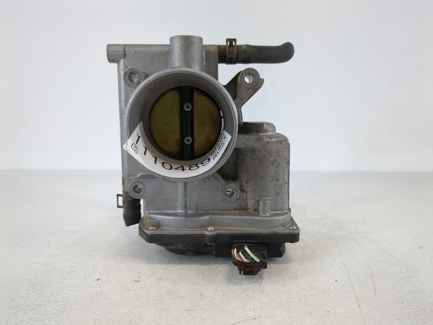 2006-2013 Mazda 3 Throttle Body P/N:L3R4 13 640 Fits Fits 2006 2007 2008 2009 2010 2011 2012 2013 OEM Used Auto Parts - Oemu