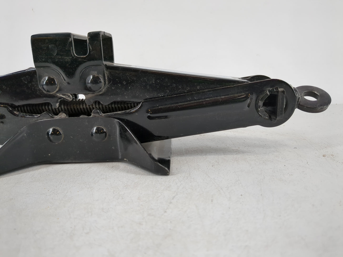 2008 Mazda 3 Spare Scissor Car Jack - Oemusedautoparts1.com