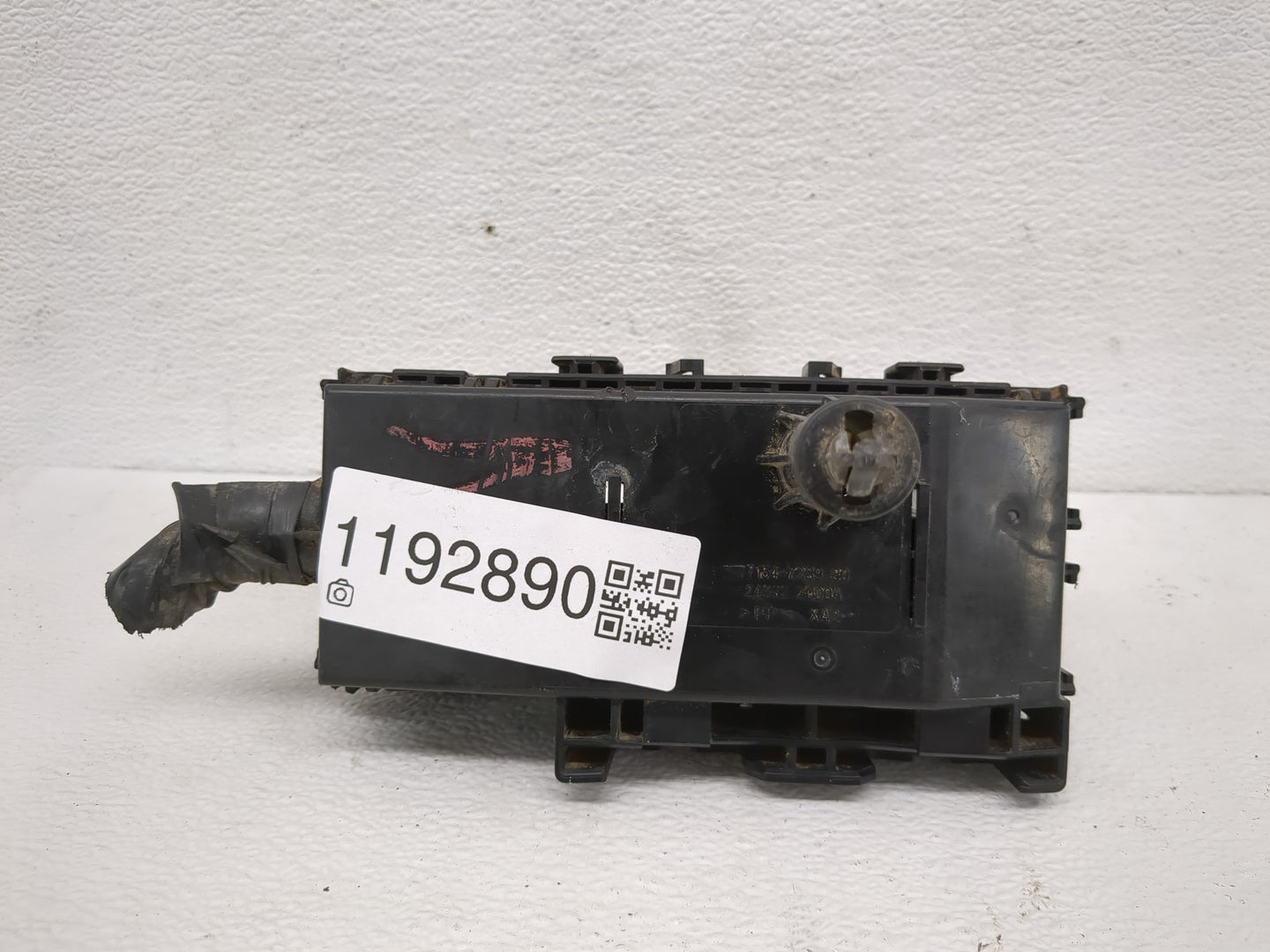 2004-2009 Mazda 3 Fusebox Fuse Box Panel Relay Module P/N:BP4K-66765 518818109 Fits Fits 2004 2005 2006 2007 2008 2009 OEM U